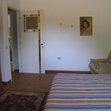 Formica - Vista Su Castello Di アパート グラダーラ